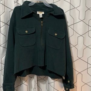 green cropped zip sweater